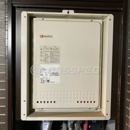 施工前の給湯器（GT-2428SAWX-H）