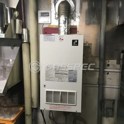 施工後の給湯器（パーパス GS-A3200GE）