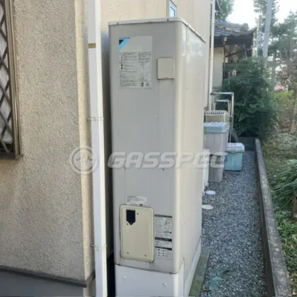 施工前のエコキュート（TU37KFTV）