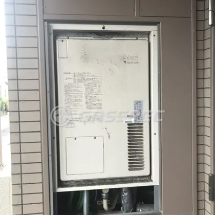 施工前の暖房熱源機（AT4203ARSSW3QU-H）