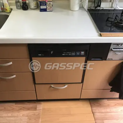 施工前のビルトイン食洗機（NPP45XIPI45）