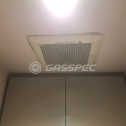 施工前の換気扇（VD-13ZFC3BL）