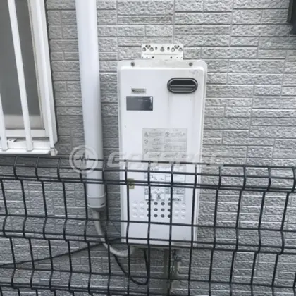 施工前の暖房熱源機（GH-612W）