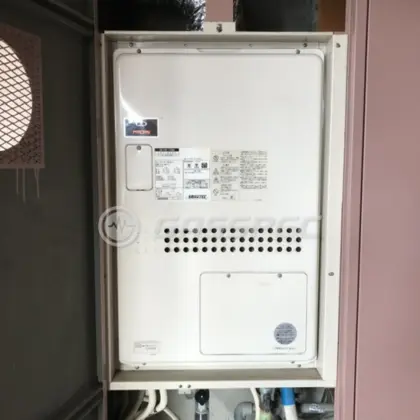 施工前の暖房熱源機（GTH-2417AWX6H-H）