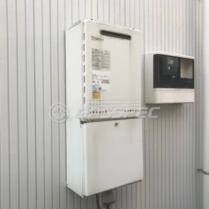施工前の給湯器（GT-2428SAWX）