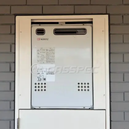 施工前の給湯器（GT-1627SAWX）