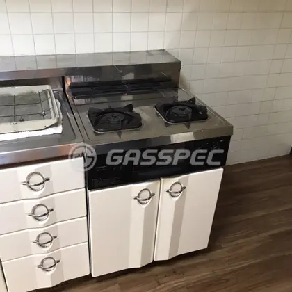 施工前のビルトインガスコンロ（GC60-2R）