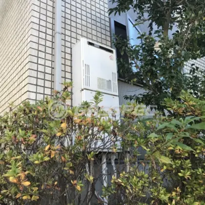 施工前の給湯器（GX-244ZW）