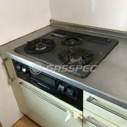 施工前のビルトインガスコンロ（DG3295NR）