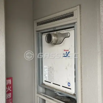 施工前の給湯器（RUF-A2400AT）
