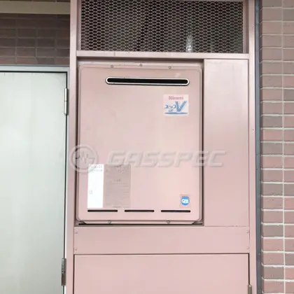 施工前の給湯器（RUF-A2400AW）