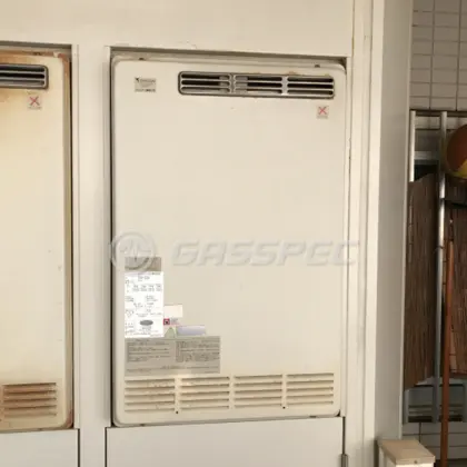 施工前の給湯器（GTH-162W）