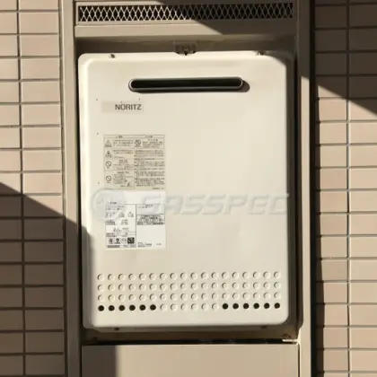 施工前の給湯器（GT-1628AWX）