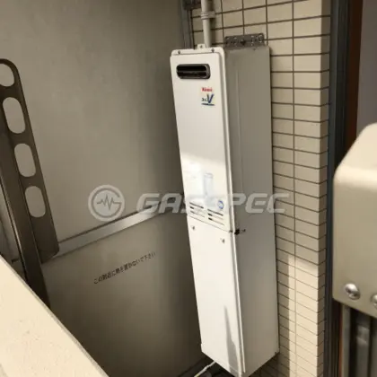 施工前の給湯器（RUX-VS1616W）
