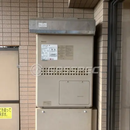 施工前の暖房熱源機（GTH-2413AWXH）