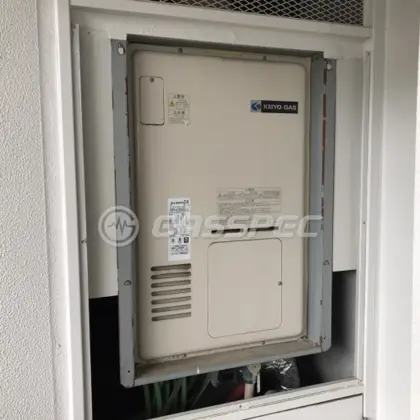 施工前の暖房熱源機（RUFH-V2400AU2-3）