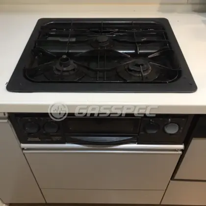 施工前のビルトインガスコンロ（RGF-30A5FC2）