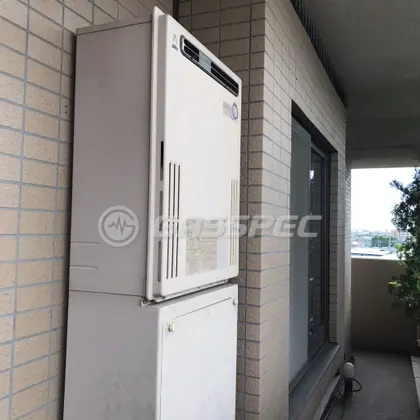 施工前の給湯器（GX-241ZW）