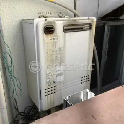 施工前の給湯器（GT-1627AWX）