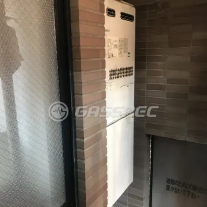 施工前の暖房熱源機（GTH-2444AWX3H）