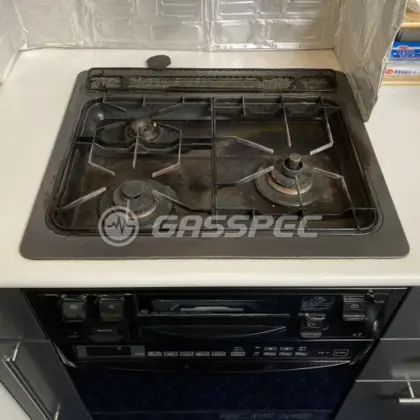 施工前のビルトインガスコンロ（DG3247F1）