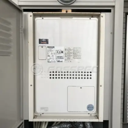 施工前の暖房熱源機（GTH-2434SAWX6H-H）