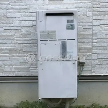 施工前の暖房熱源機（RVD-A2400SAW2-1）