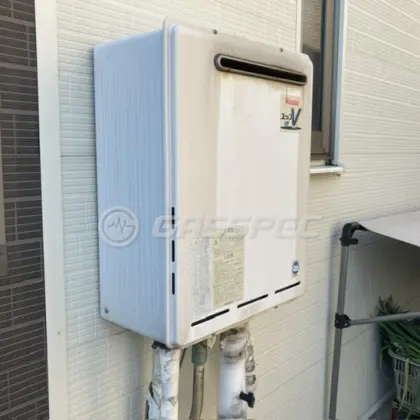 施工前の給湯器（RUF-A2800SAW(A)）