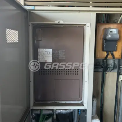 施工前の暖房熱源機（GTH-2413AWXH-H）