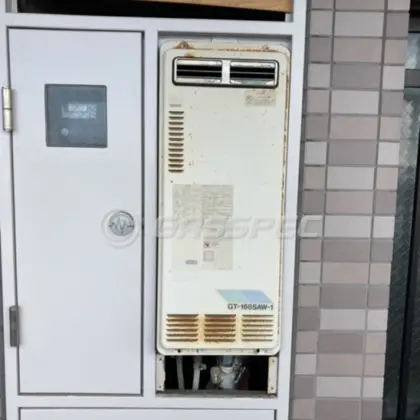 施工前の給湯器（GT-168SAW-1）