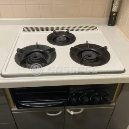 施工前のビルトインガスコンロ（GE-32DTKS）