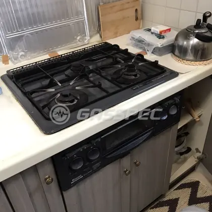 施工前のビルトインガスコンロ（RSK-30J3S）