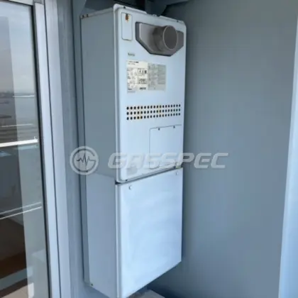 施工前の暖房熱源機（GTH-2433AWXH-T）