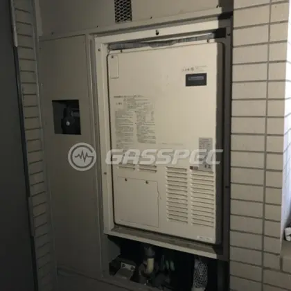施工前の暖房熱源機（AT-4299ARSAW3Q-H）