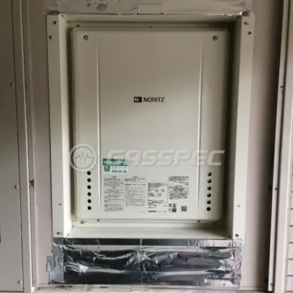施工後の給湯器（ノーリツ GT-2060SAWX-H-1 BL）