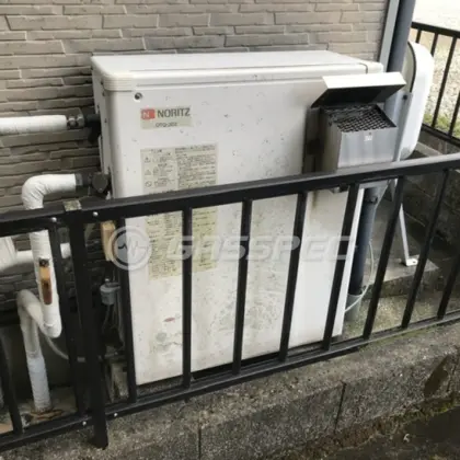 施工前の給湯器（OTQ-302Y）