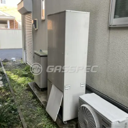 施工前の暖房熱源機（ST-141-GTH243A）