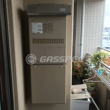 施工前の暖房熱源機（GTH-2413AWXH）