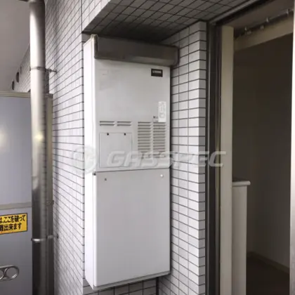 施工前の暖房熱源機（AT-246RSA-AW2Q-G）