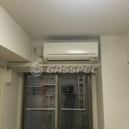 施工後のエアコン（三菱 MSZ-GV2218W）