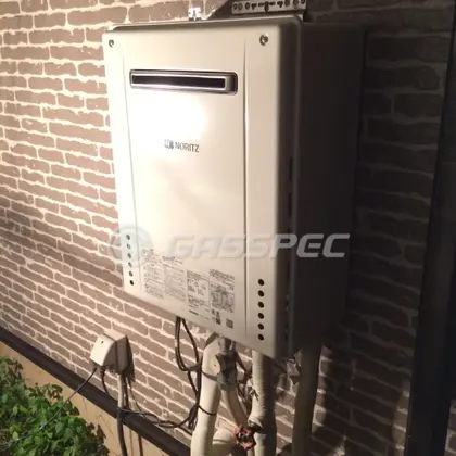 施工後の給湯器（ノーリツ GT-2460SAWX-1 BL）