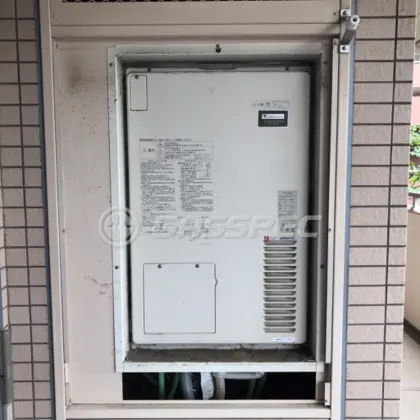施工前の暖房熱源機（AT-4200ARSAW3Q-56-H）