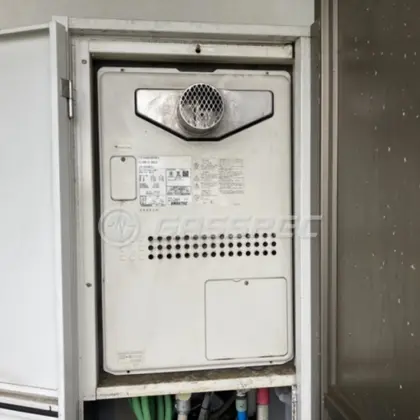 施工前の暖房熱源機（GTH-2434SAWX3H-T）