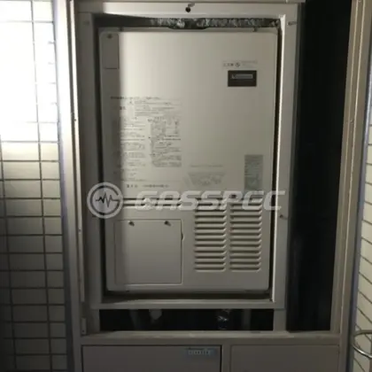 施工前の暖房熱源機（AT-4299ARSAW3Q-H）