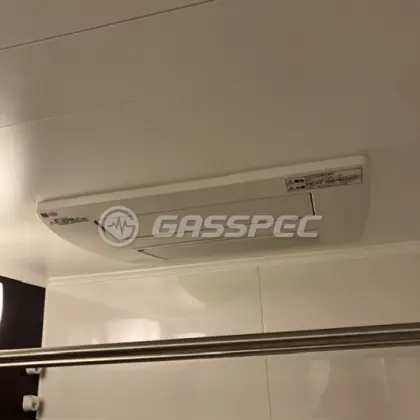 施工前の浴室乾燥機（161-M530）