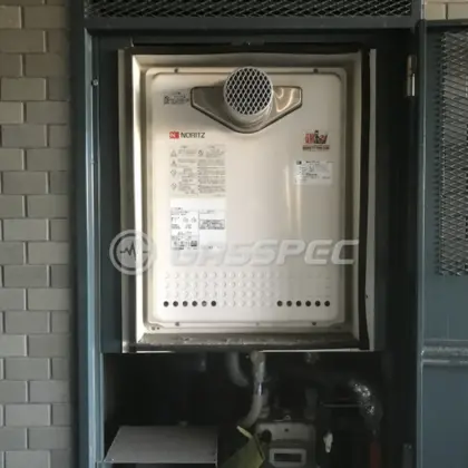 施工前の給湯器（GT-2028AWX-T）