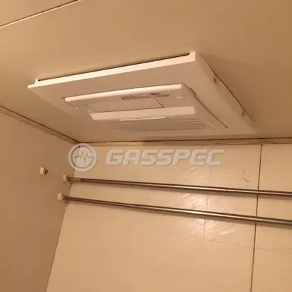 施工後の浴室乾燥機（リンナイ RBH-C336K1P）