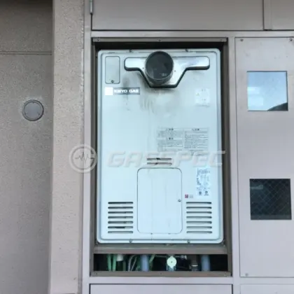 施工前の暖房熱源機（RUFH-2405SAT2-5）