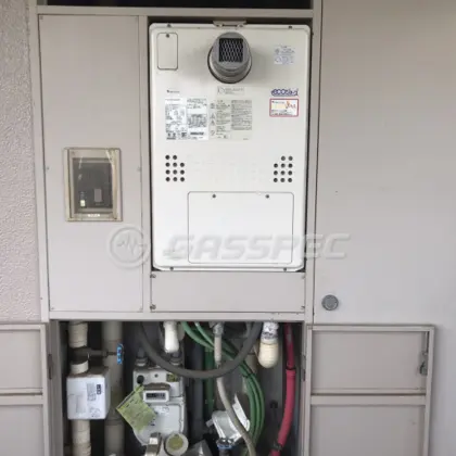 施工前の暖房熱源機（GTH-CP2448AW3H-T-1）