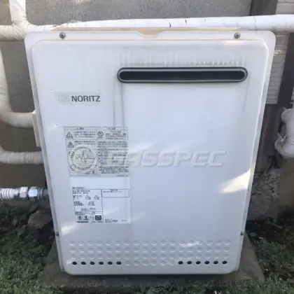 施工前の給湯器（GRQ-2028SAX-1）